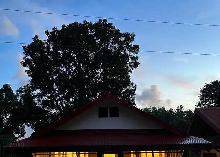 The Cabins At Lvf