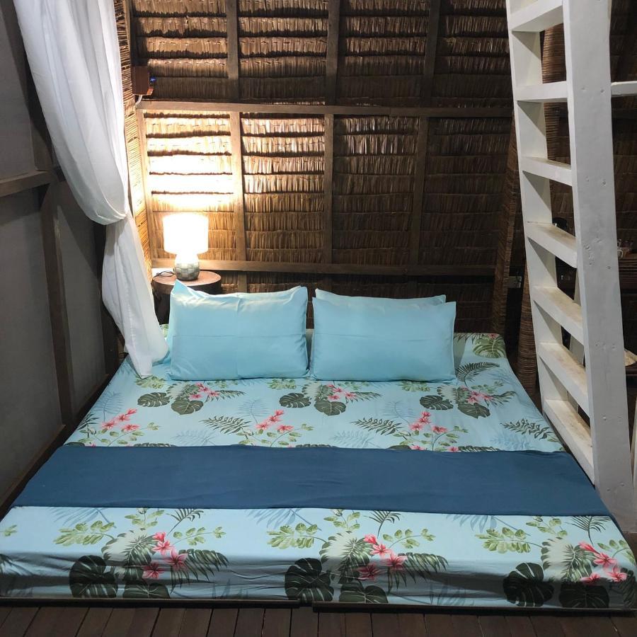 The At Lvf Puerto Princesa